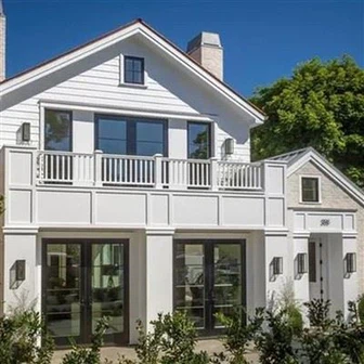 ڌاتو Stud گهر